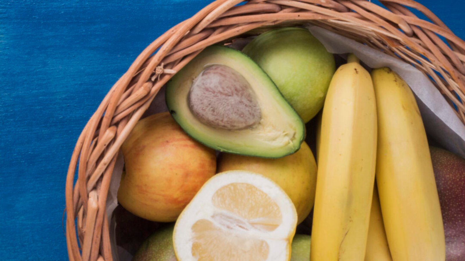 cesta-com-frutas